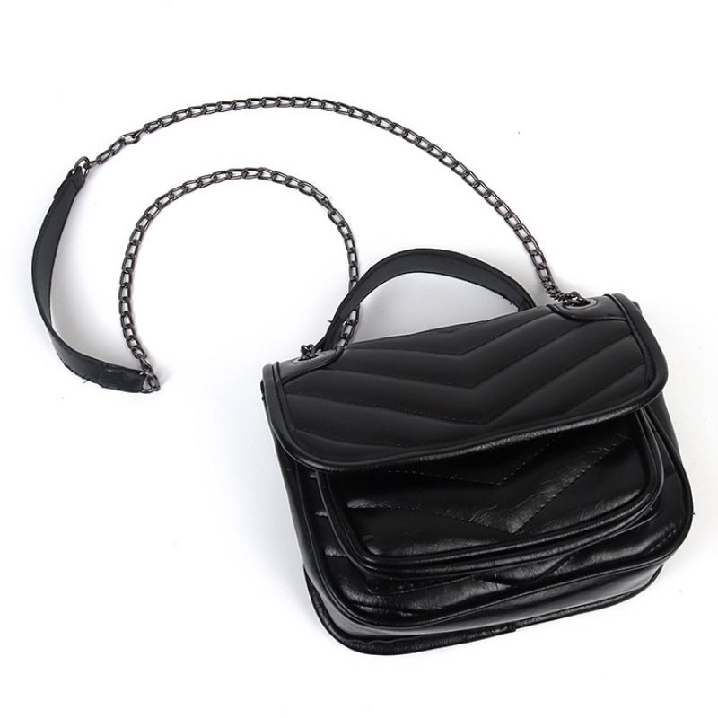 

Lovely Stylish Chain Strap Black Crossbody Bag