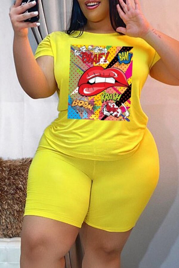 

Lovely Leisure Lip Print Yellow Plus Size Two-piece Shorts Set