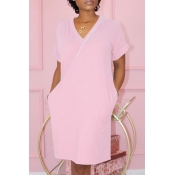 Lovely Casual Pocket Patched Pink Knee Length T-sh
