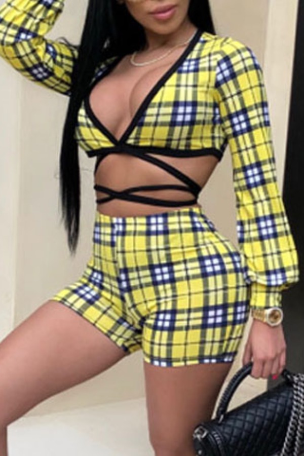 

Lovely Sportswear Grid Yellow Two-piece Shorts Set