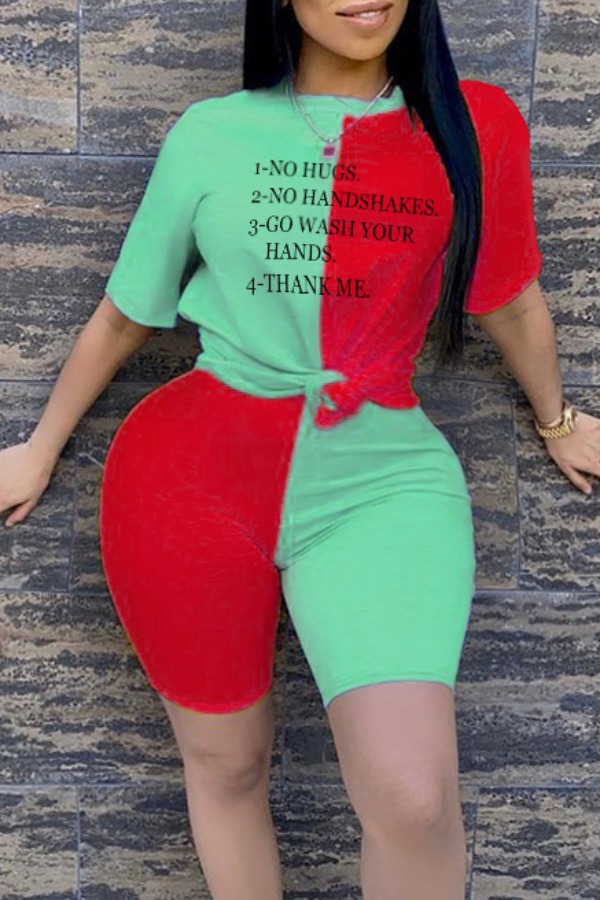 

Lovely Casual Letter Patchwork Red Plus Size Two-piece Shorts Set