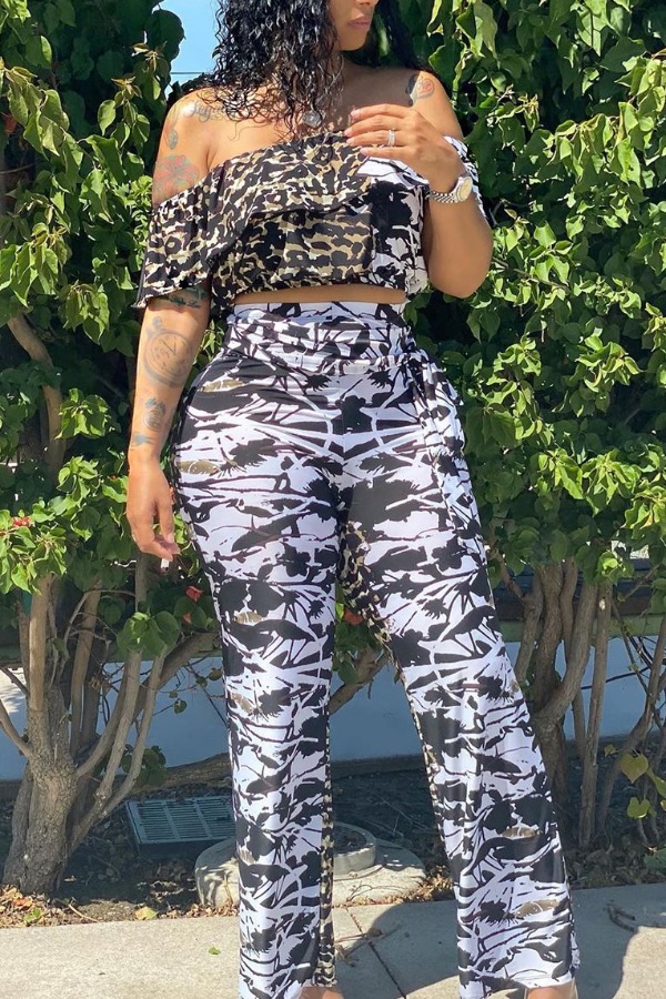 

Lovely Trendy Print Black And White Two-piece Pants Set