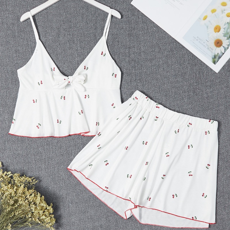 

Lovely Casual O Neck Print White Sleepwear