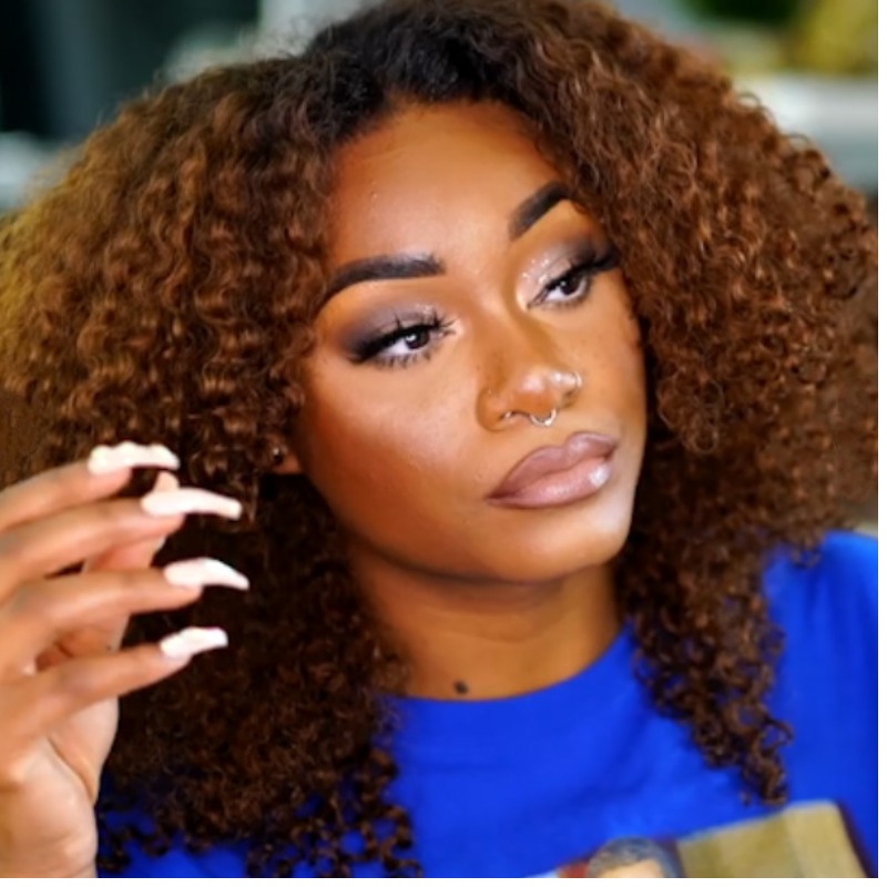 

Lovely Trendy Short Curly Brown Wigs