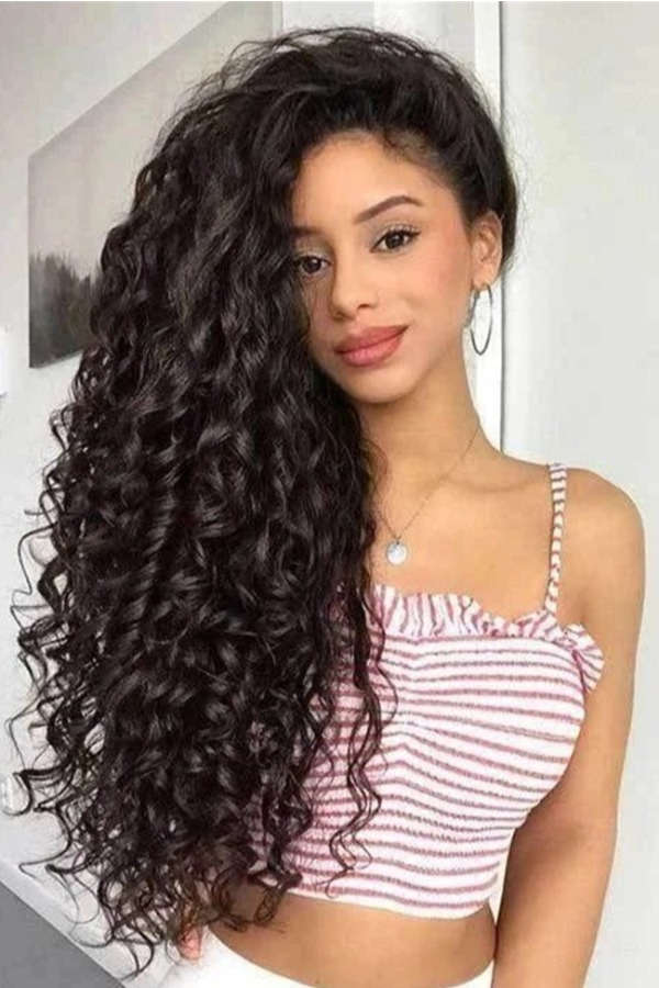 

Lovely Trendy Long Wavy Black Wigs