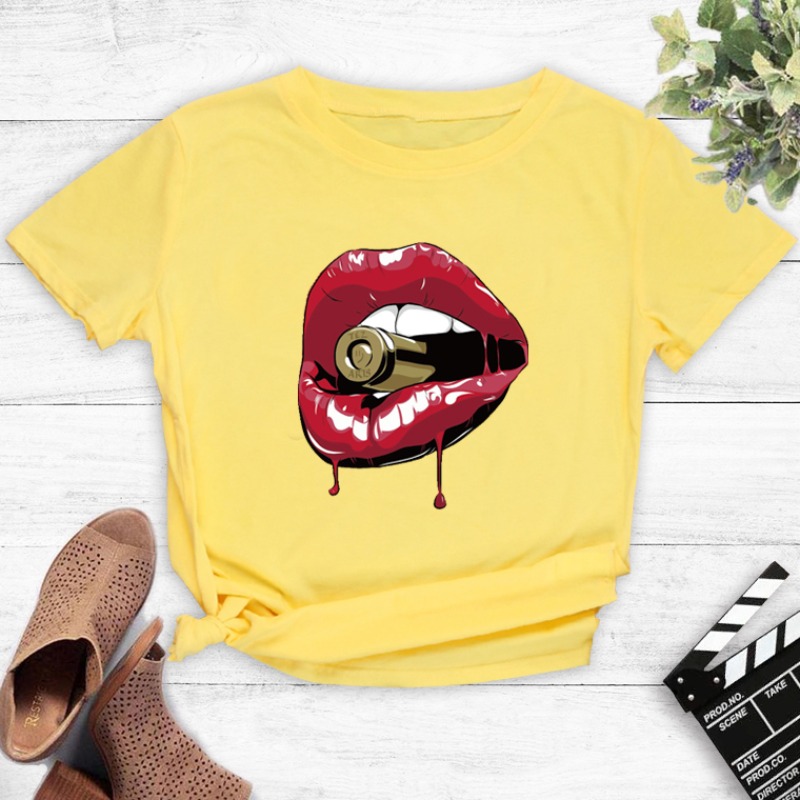 

Lovely Leisure O Neck Lip Print Yellow T-shirt