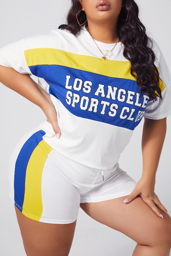 

lovely Leisure Patchwork White Plus Size Two-piece Shorts Set