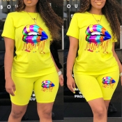 lovely Casual Lip Print Yellow Plus Size Two-piece