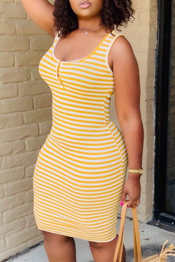 

Lovely Casual U Neck Striped Print Yellow Knee Length Dress