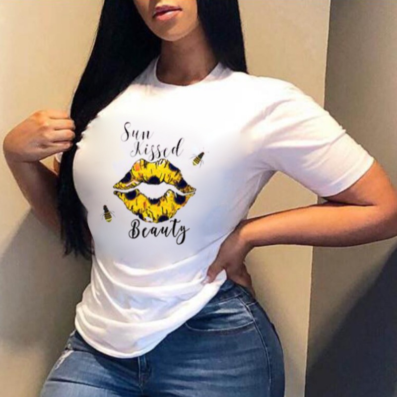 

lovely Casual O Neck Lip Print White T-shirt