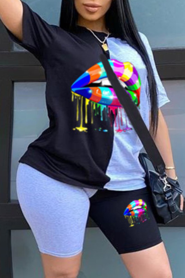 

Lovely Casual Lip Print Black Plus Size Two-piece Shorts Set