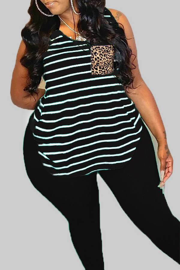 

Lovely Street Striped Black Plus Size T-shirt