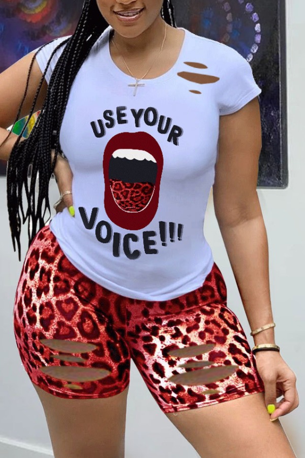 

Lovely Street O Neck Lip Print White Two-piece Shorts Set