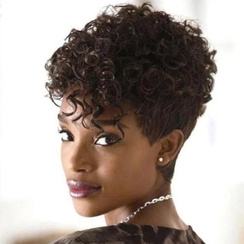 

lovely Trendy Short Curly Black Wigs