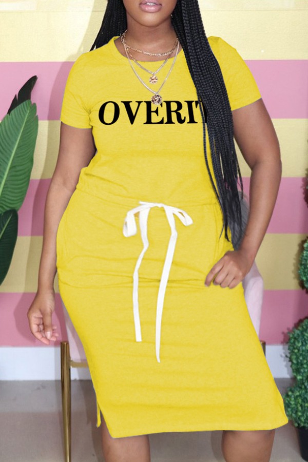 

lovely Casual Letter Print Yellow Knee Length Plus Size Dress
