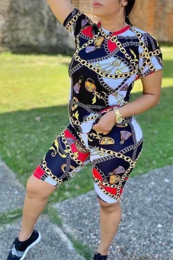 

Lovely Street Print Black Two Piece Shorts Set