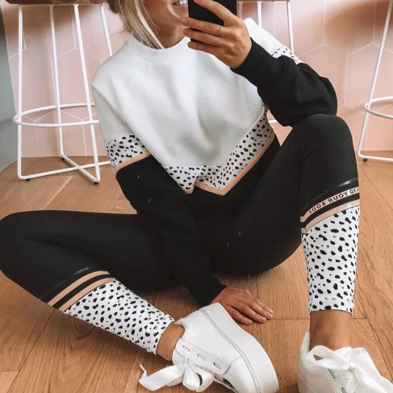 

lovely Sportswear Patchwork Leopard Print Loungewear