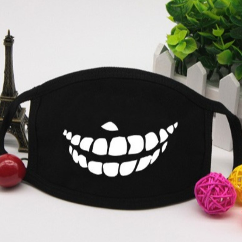 

lovely Print Pitch-black Face Mask