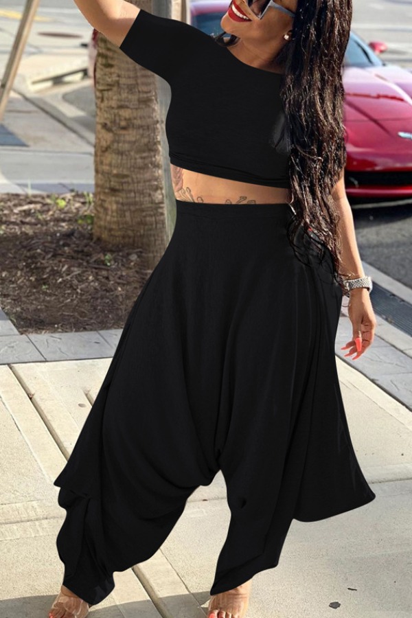 

lovely Casual Fold Design Asymmetrical Black Two Piece Pants Set