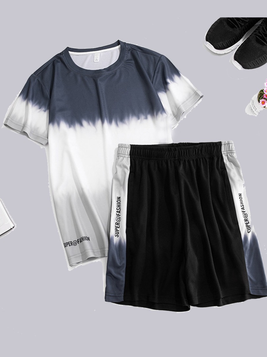 

Men lovely Casual O Neck Gradient Patchwork Deep Blue Two-piece Shorts Set