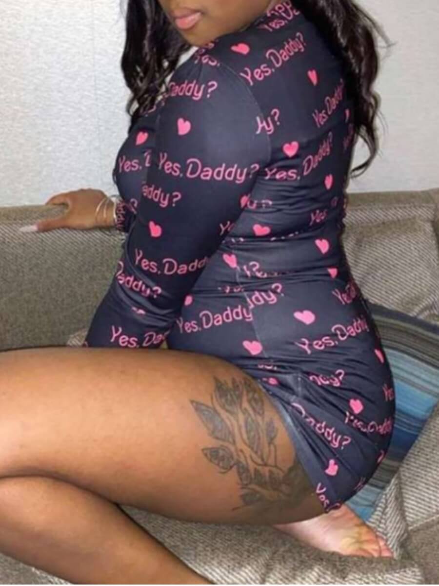 

Lovely Casual Letter Print Black One-piece Romper