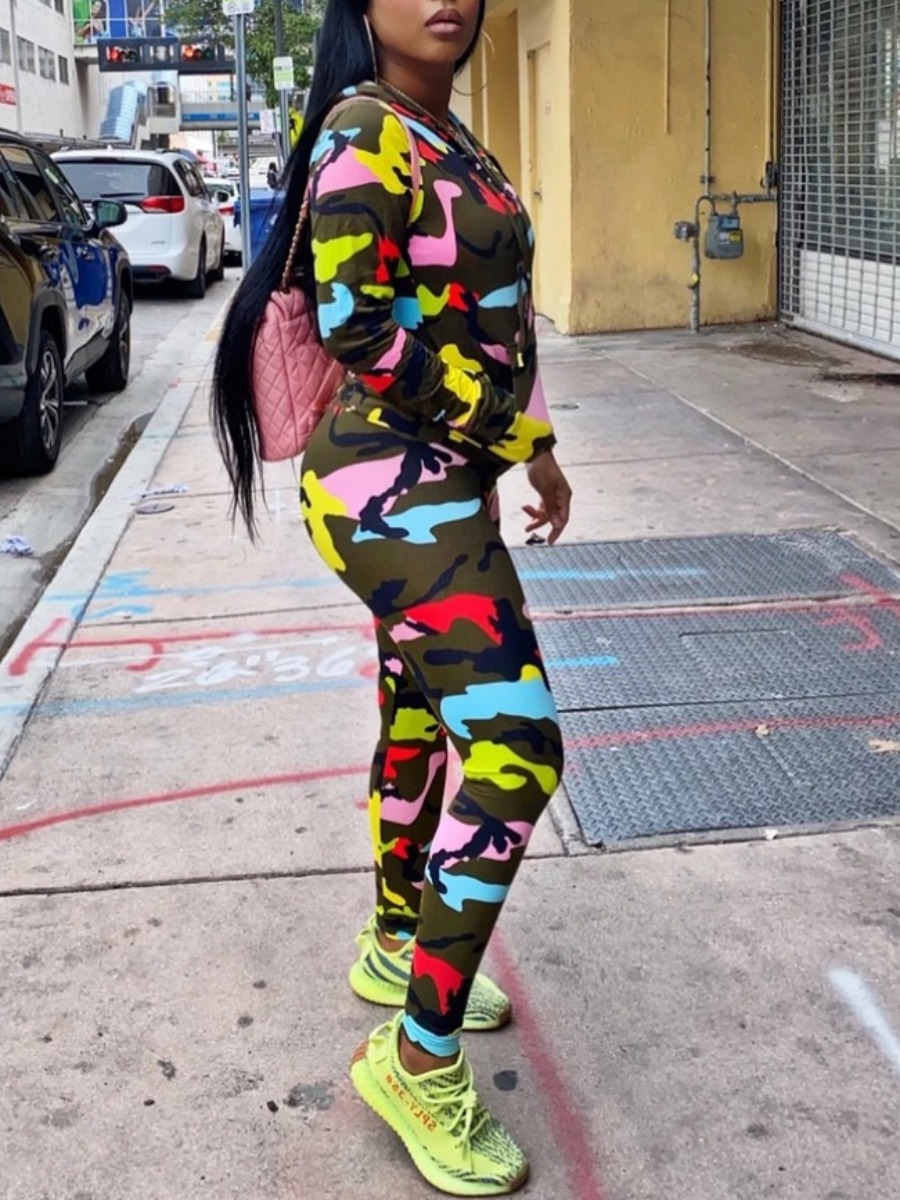

Lovely Sportswear Camo Print Skinny Two Piece Pants Set