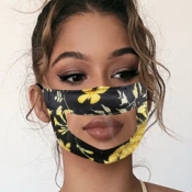 Lovely Print Patchwork Carbon Black Face Mask