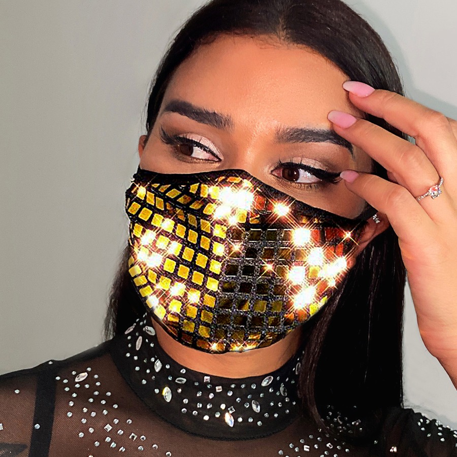 

lovely Print Gold Face Mask