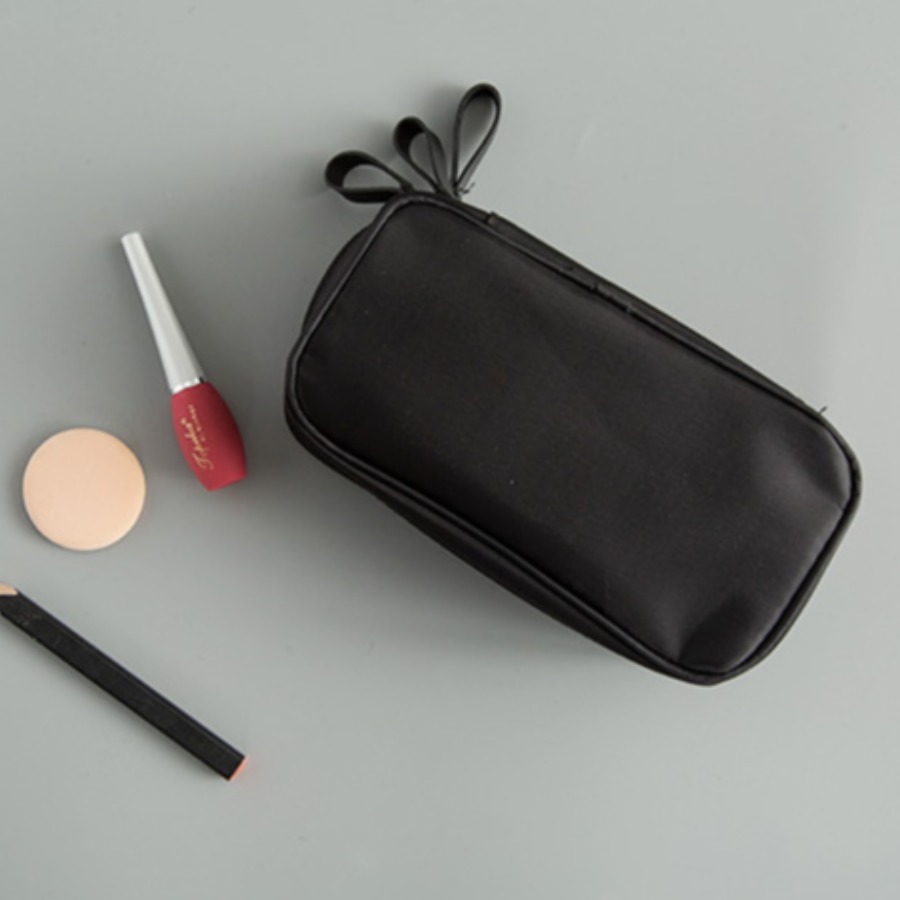 

lovely Leisure Basic Carbon Black Makeup Bag