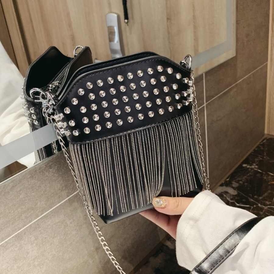 

lovely Stylish Tassel Design Black Crossbody Bag