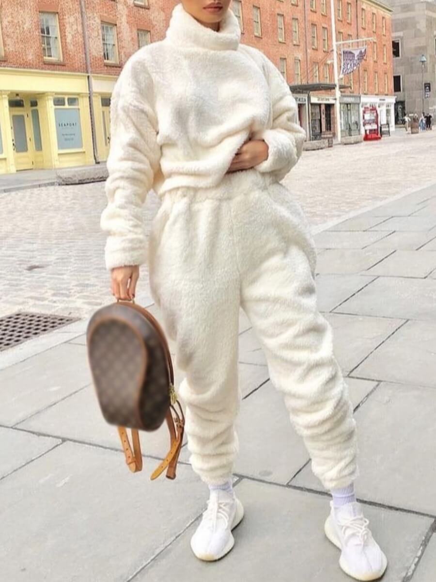 

LW Casual Turtleneck Basic White Two Piece Pants Set