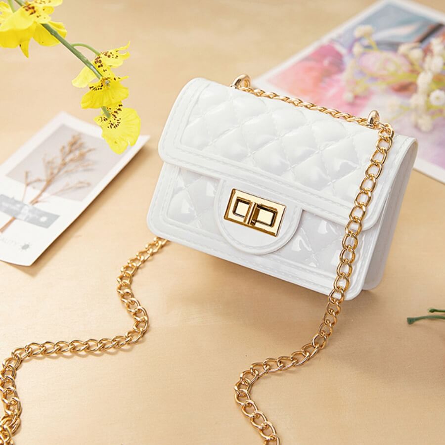

Lovely Stylish Chain Strap White Crossbody Bag