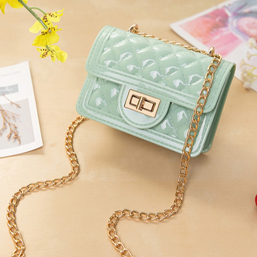 

Lovely Chic Chain Strap Green Crossbody Bag