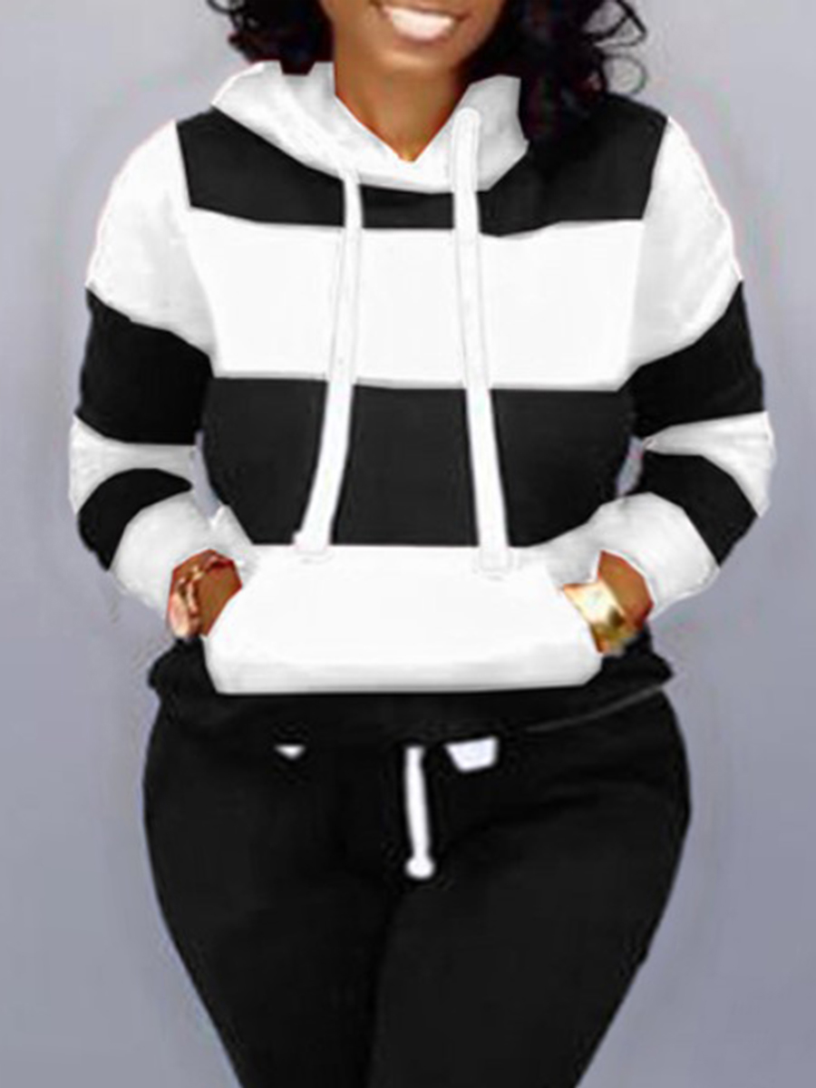 

lovely Leisure Hooded Collar Striped Black Plus Size Hoodie