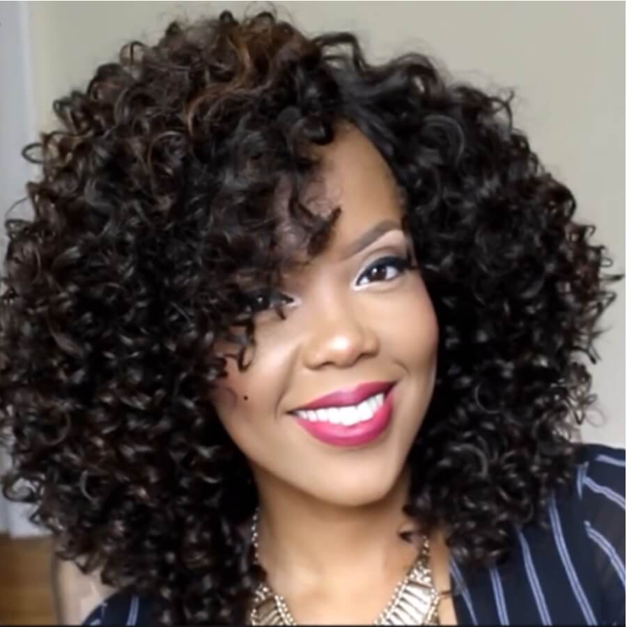 

Lovely Trendy Short Curly Black Wigs