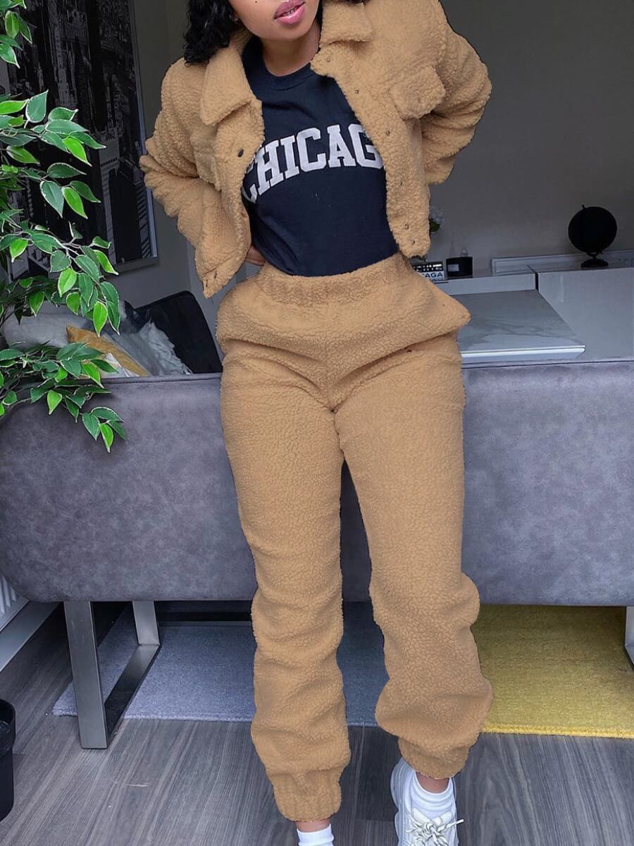 

Lovely Stylish Turndown Collar Pocket Patched Light Tan Two Piece Pants Set