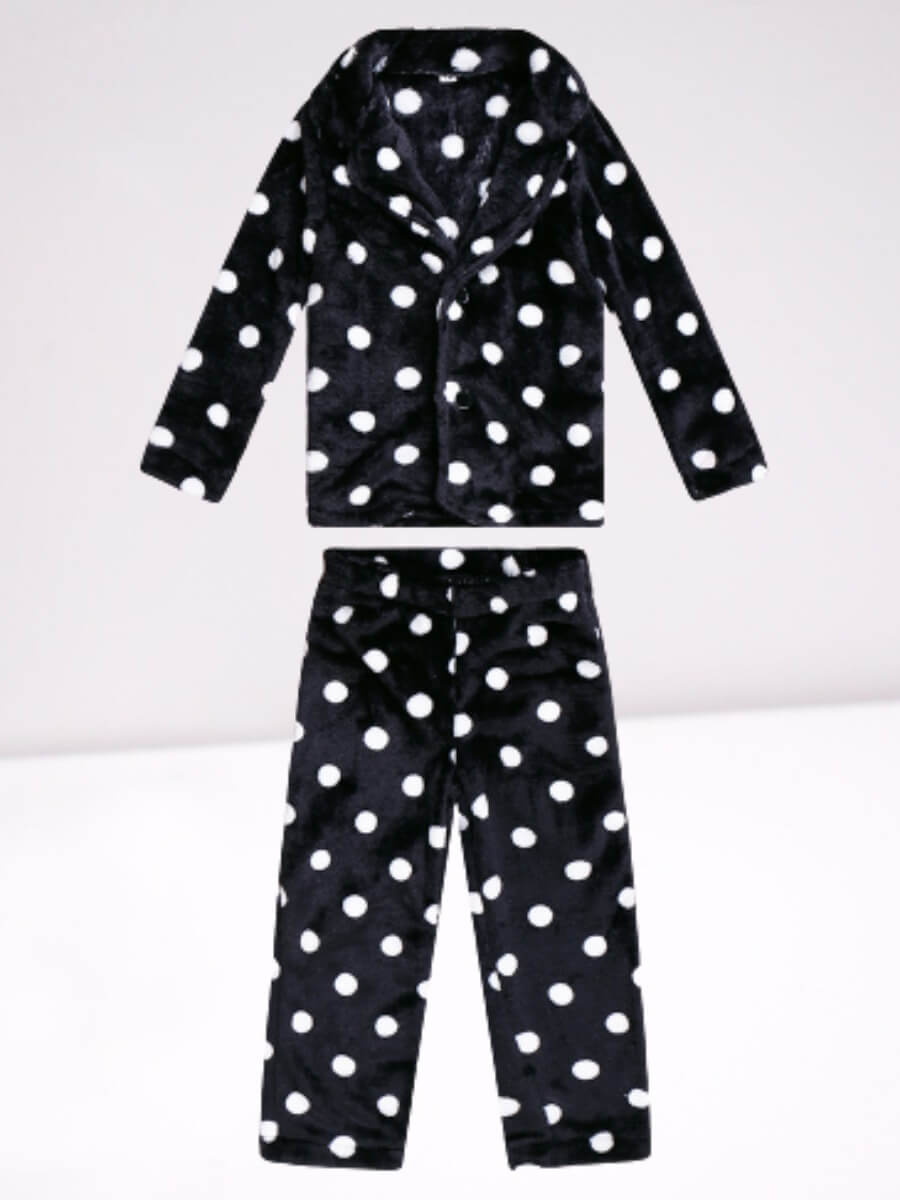 

Lovely Stylish Turndown Collar Dot Print Black Sleepwear