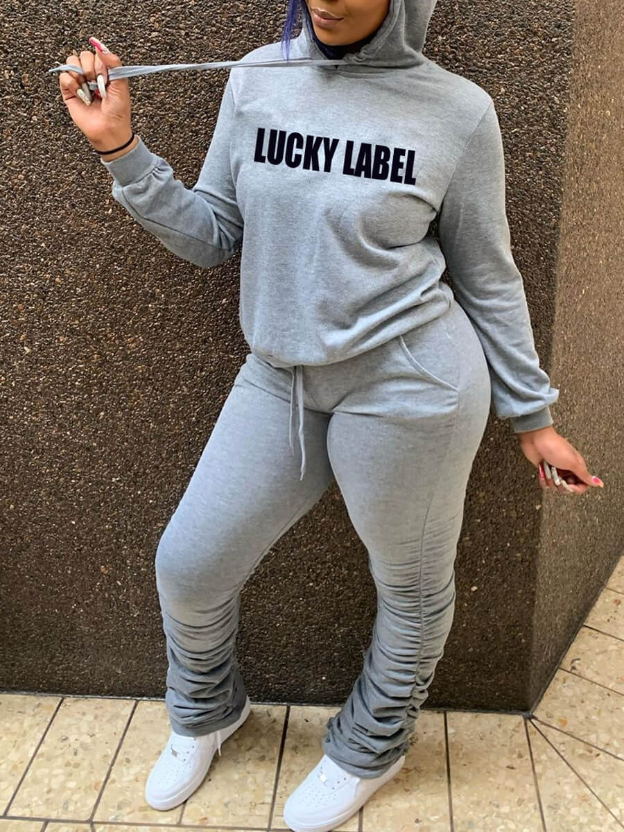 

Lovely Casual Hooded Collar Letter Print Grey Two Piece Pants Set