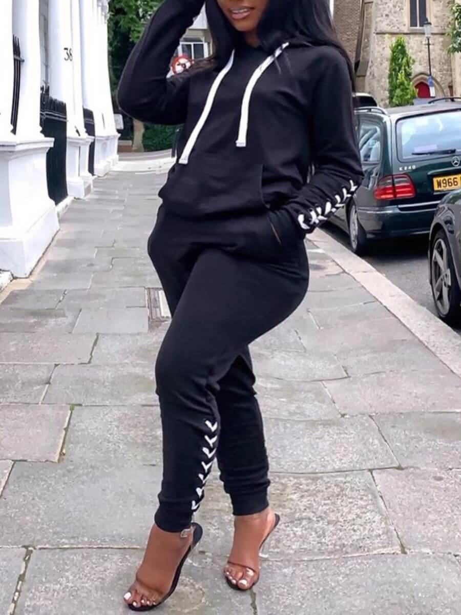 

Lovely Casual Hooded Collar Print Black Two Piece Pants Set