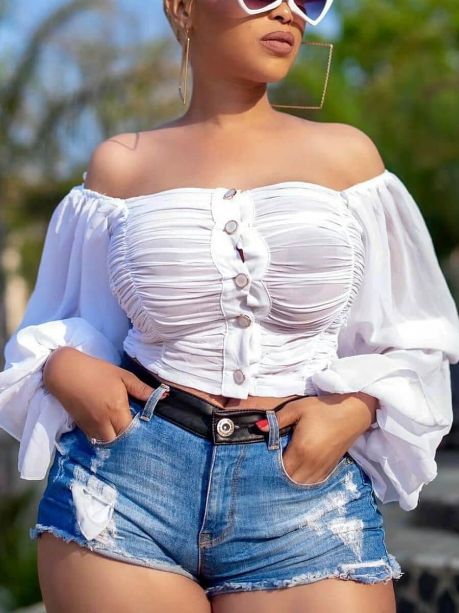

Lovely Sweet Off The Shoulder Pleated Design White Blouse