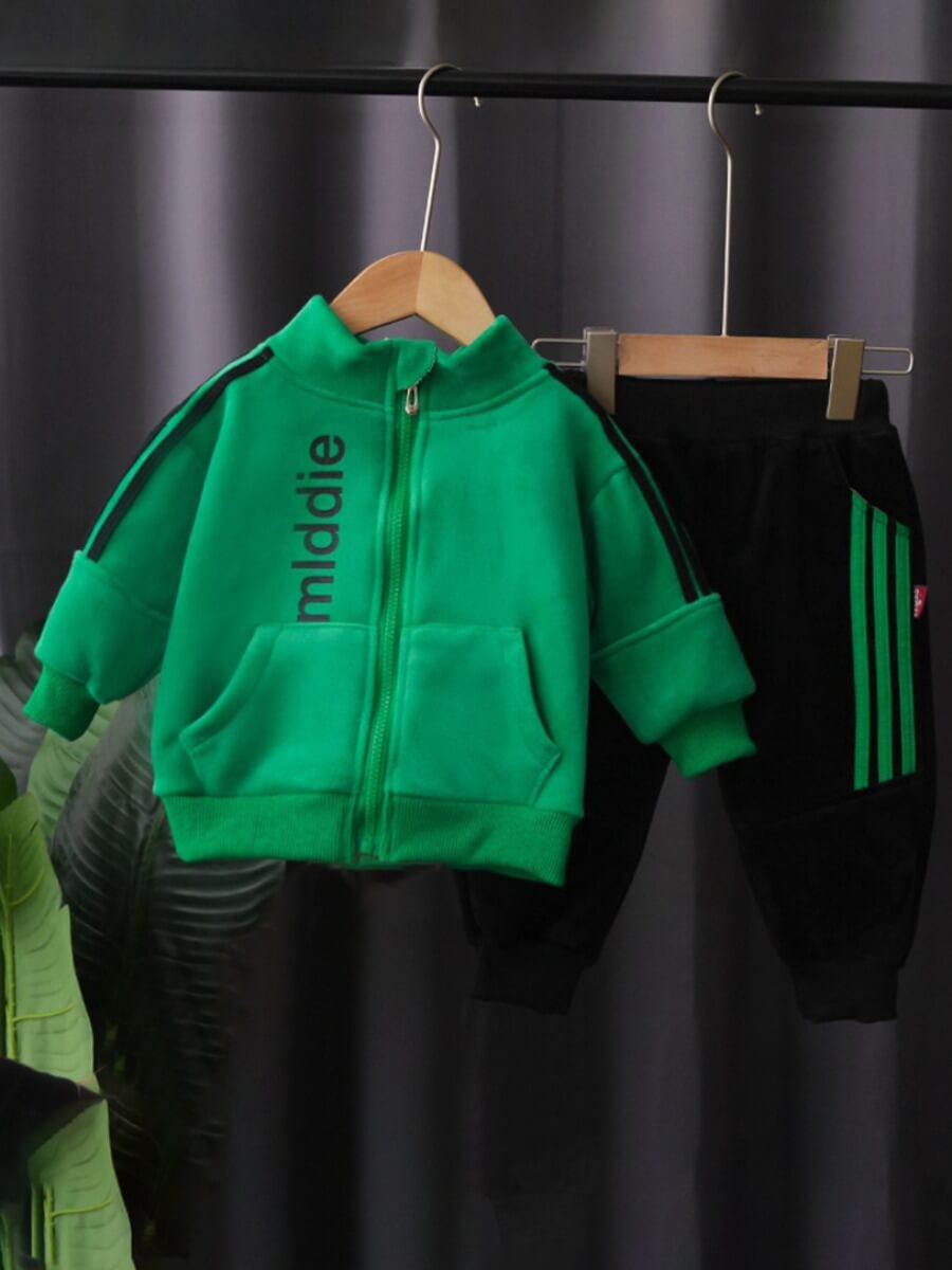 

Lovely Sportswear Letter Zipper Design Green Boy Two-piece Pants Set