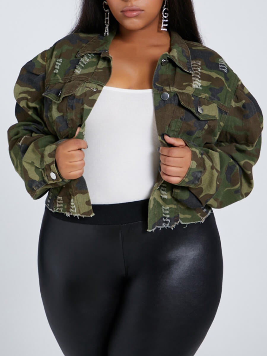 

Lovely Trendy Turndown Collar Camo Print Plus Size Denim Jacket