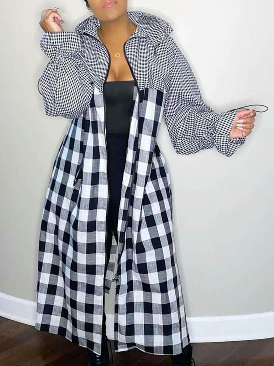 

Lovely Stylish Hooded Collar Grid Print Black And White Trench Coat