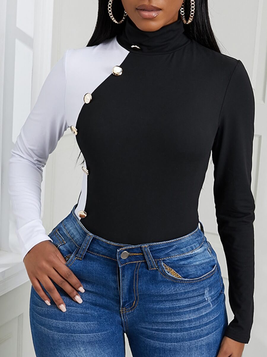 

Lovely Chick Patchwork Button Design Black And White T-shirt