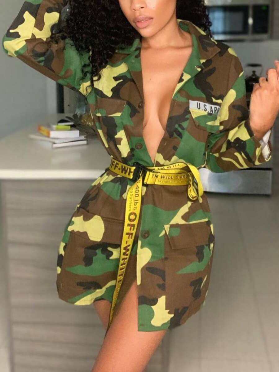 

Lovely Casual Camo Print Patchwork Button Design Denim Jacket, Army green