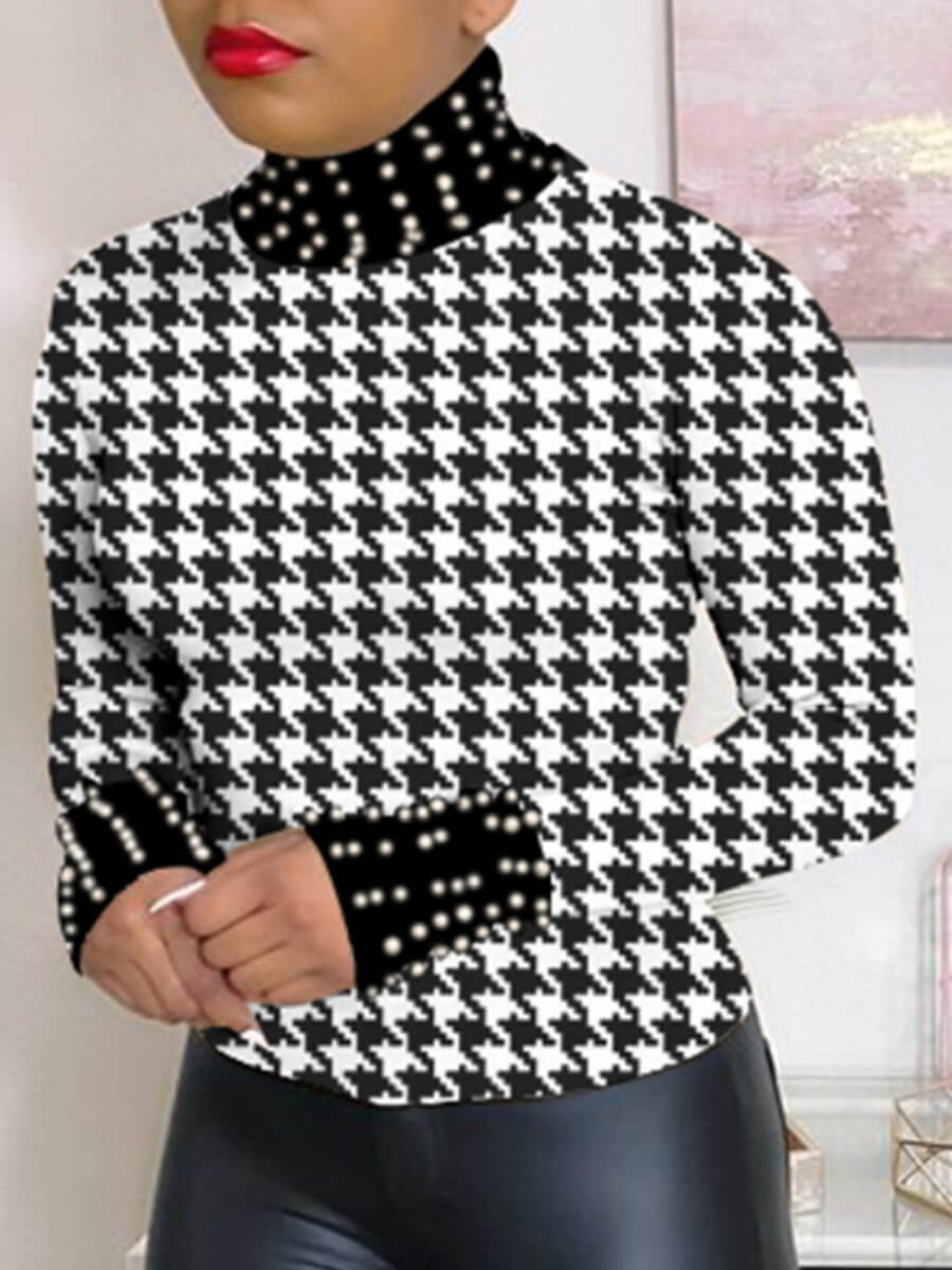 

Lovely Chic Plaid Print Pearl Decorative Black T-shirt