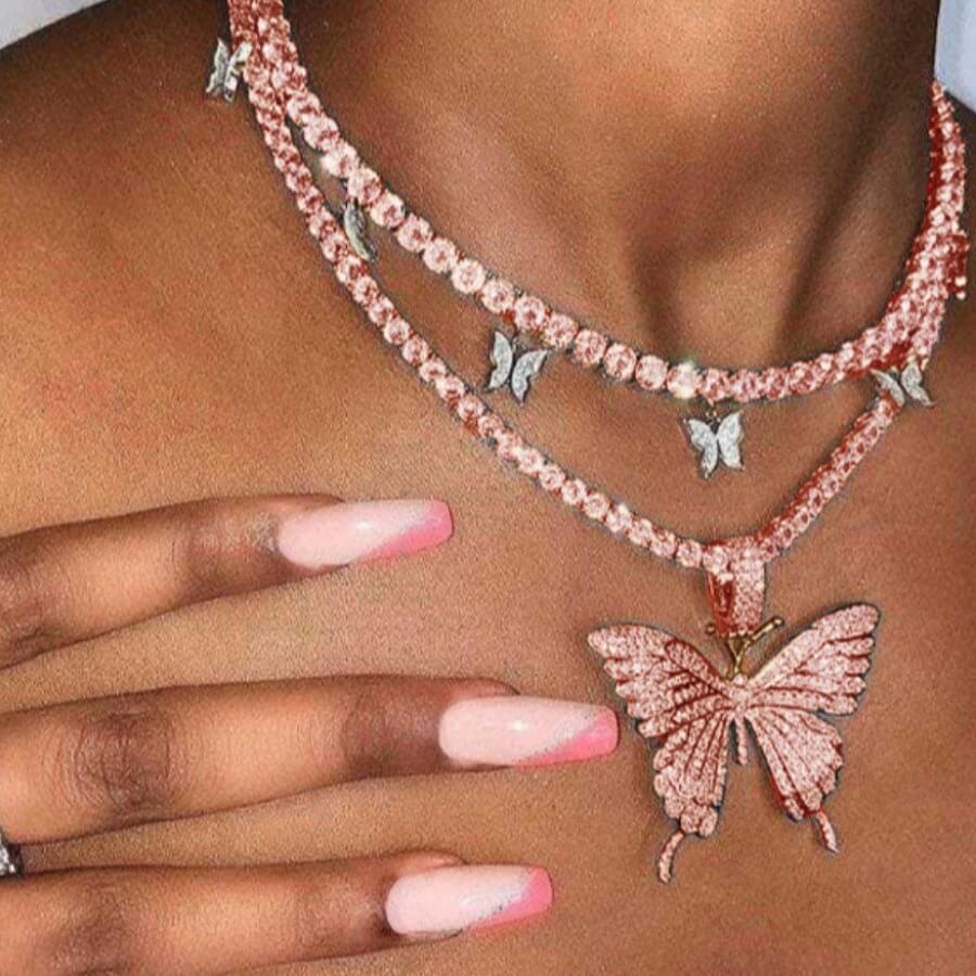 

LW Chic Butterfly Pink Necklace