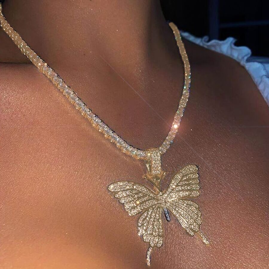 

LW Butterfly Decoration Necklace, Gold