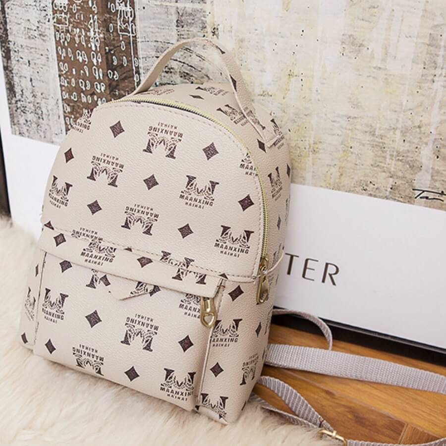 

Lovely Stylish Print Zipper Design White Backpack