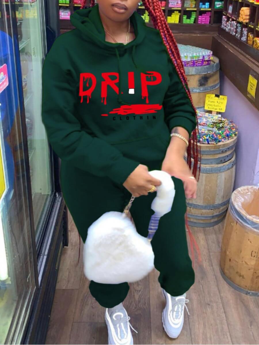 

Lovely Casual Letter Print Kangaroo Pocket Green Plus Size Two-piece Pants Set